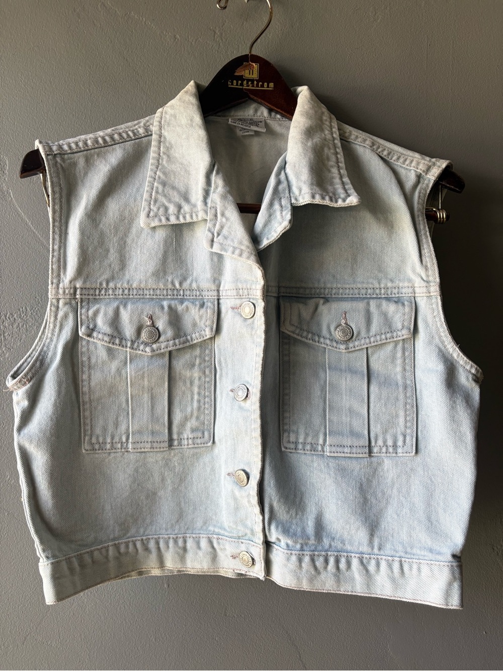 Vintage Jordache Light Wash Denim Trucker Vest ~ Size M